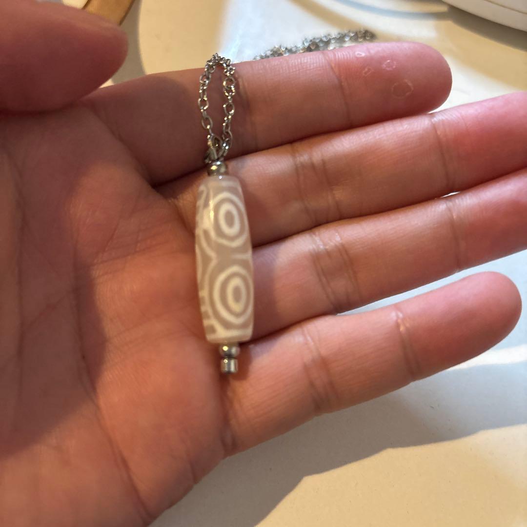 一つは持ちたい天珠！白龍眼天珠さま！綺麗！