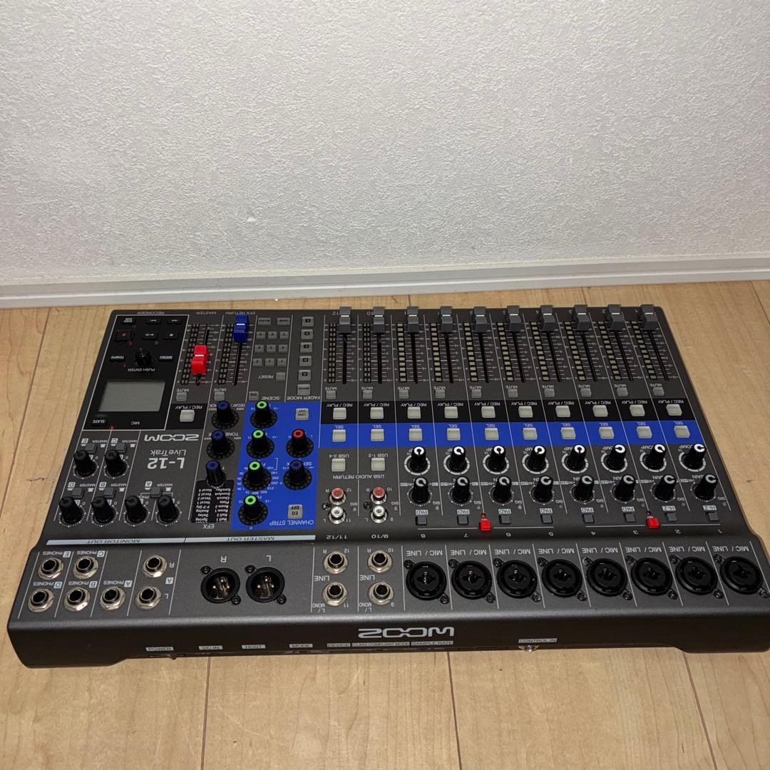 ZOOM L-12 デジタルミキサー ズーム　live TRAK