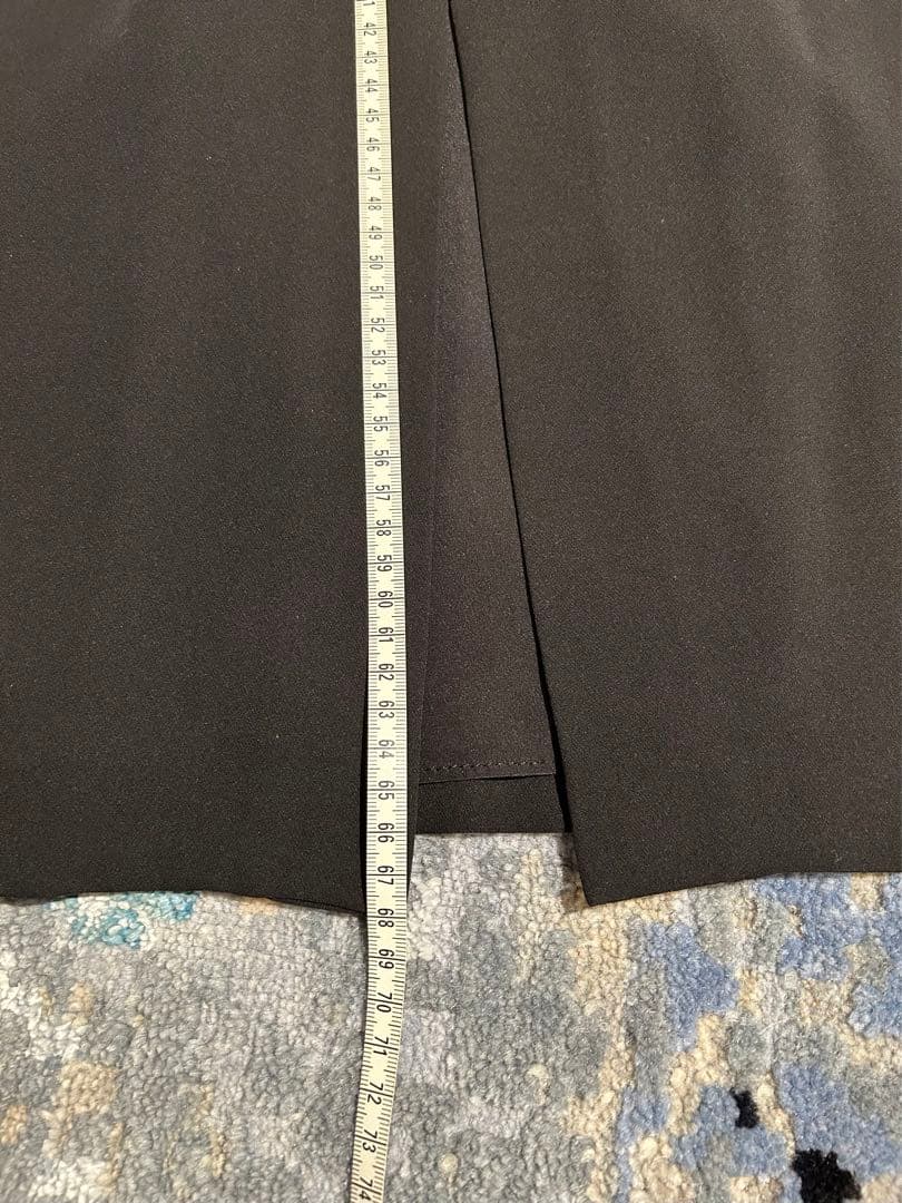 【新品】ブルネロクチネリ　シルク100% タイトスカート　ブラック