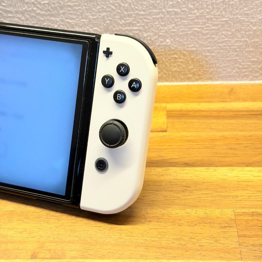 Nintendo Switch本体 有機ELモデル ホワイト ＋ ジョイコン