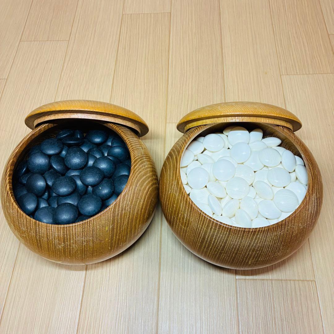 【状態良好】蛤碁石 那智黒碁石　極厚38号〜40号　碁笥　セット