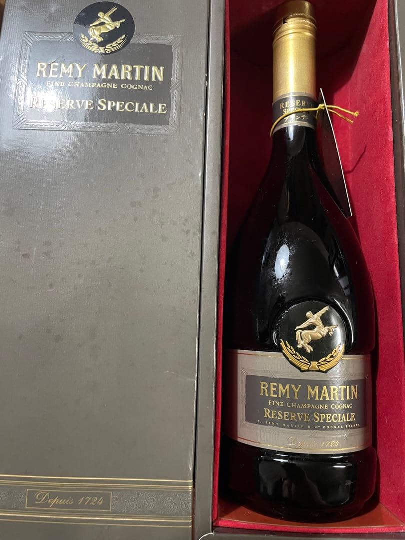 ウイスキー REMY MARTIN RESERVE SPECIALE