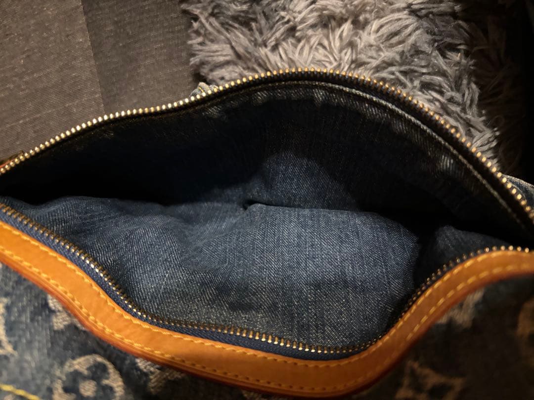 ルイ・ヴィトンLouis Vuitton バギー PM 肩掛けハンドバッグ