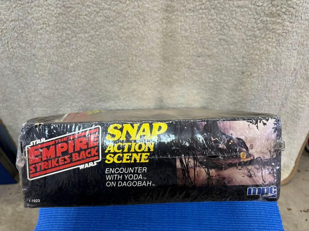 スターウォーズ　当時もの貴重　ヨーダの住居ジオラマ キット　ｍｐｃ