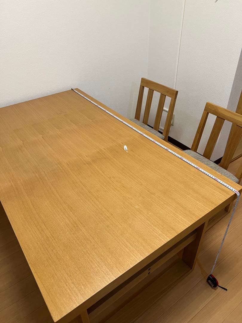 ニトリ　ロータイプ　木製ダイニングテーブル　椅子別売り