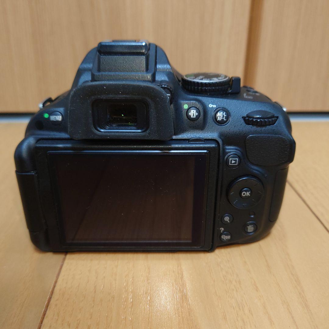 ル*ナ様 【ジャンク品】Nikon D5200 デジタル一眼レフカメラ