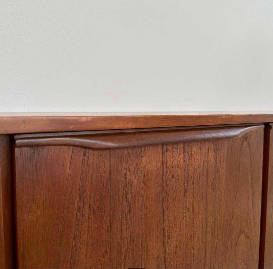 イギリス製 ヴィンテージ サイドボード