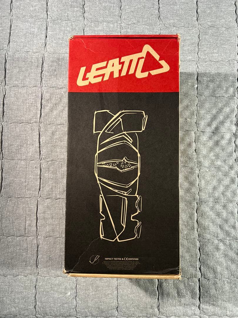 Leatt Z-Frame ニーブレース Lサイズ ブラック