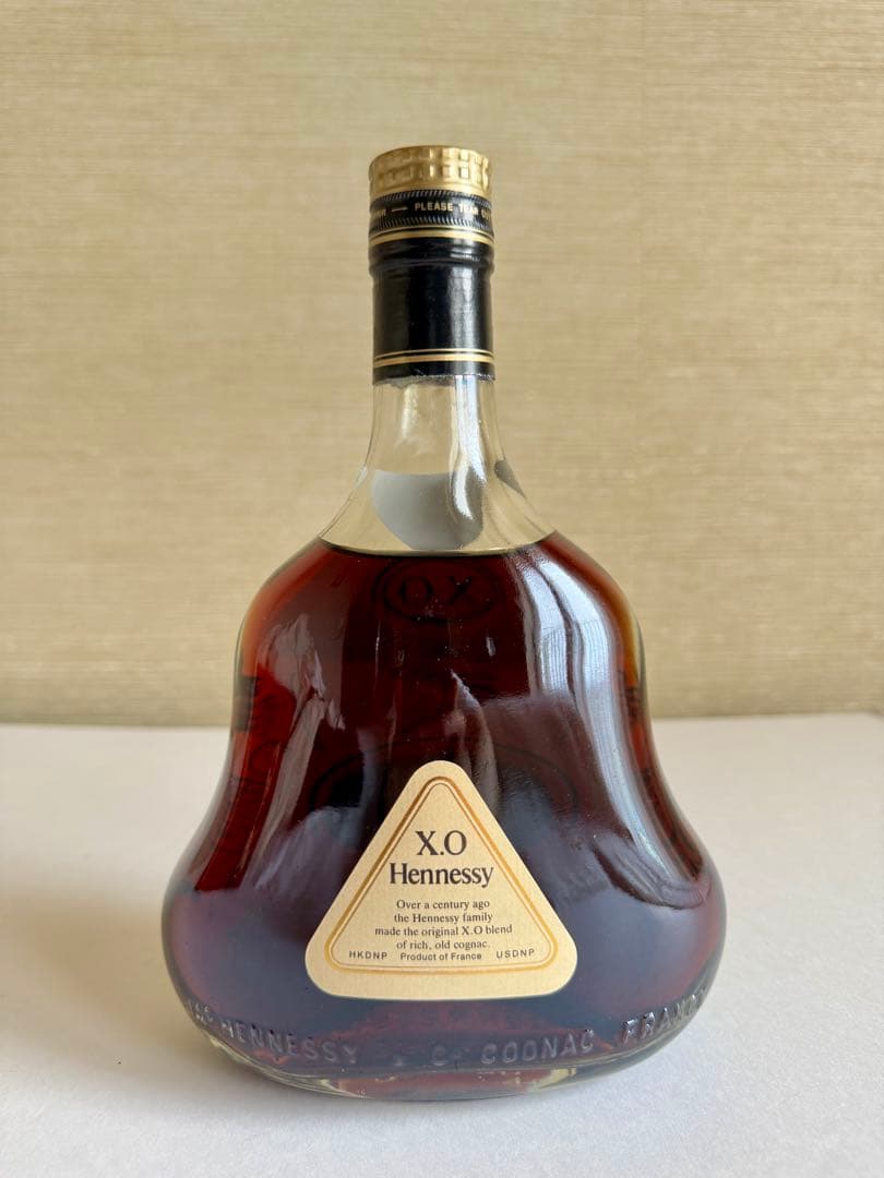 Hennessy XO コニャック 金キャップ箱入り 700ml