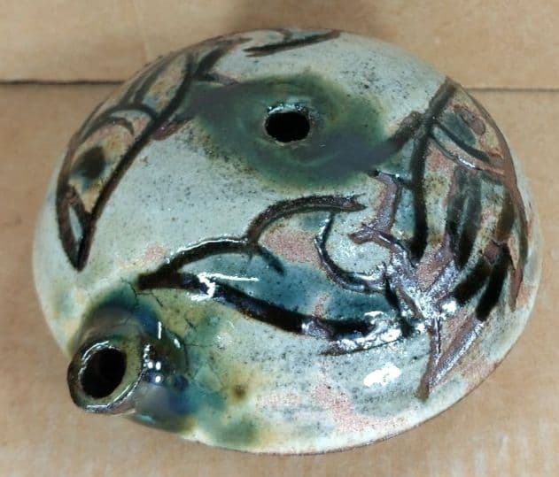 【本物保証】金城次郎 水滴(魚紋水滴）共箱 栞 人間国宝 壷屋焼 壺屋焼 美品