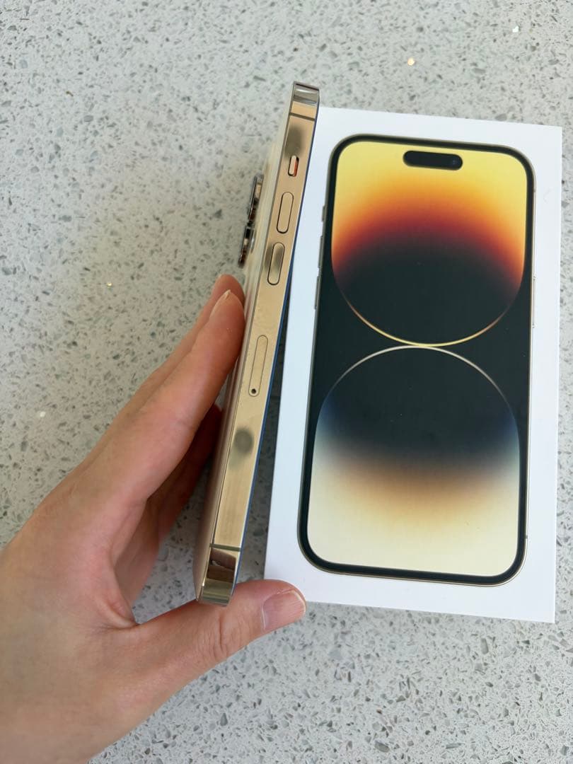 iPhone14pro 256GB ゴールド