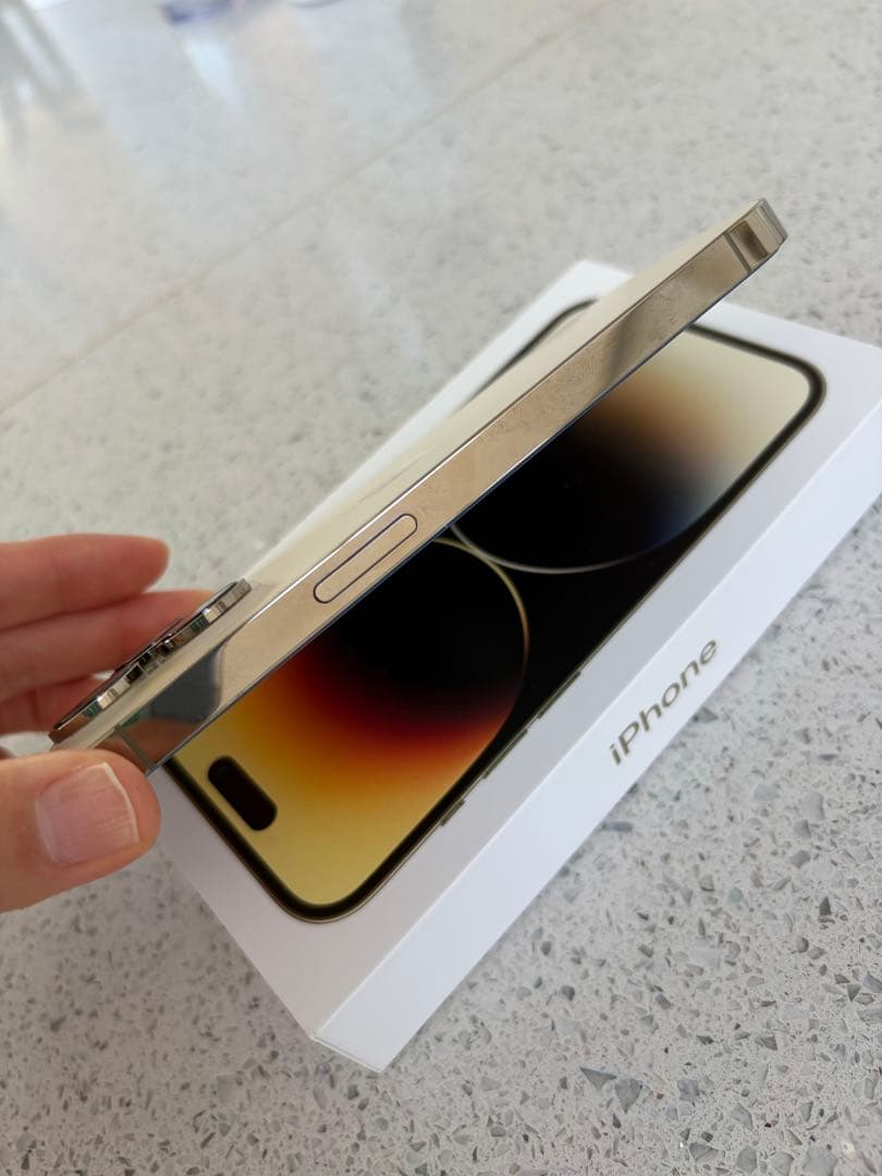 iPhone14pro 256GB ゴールド