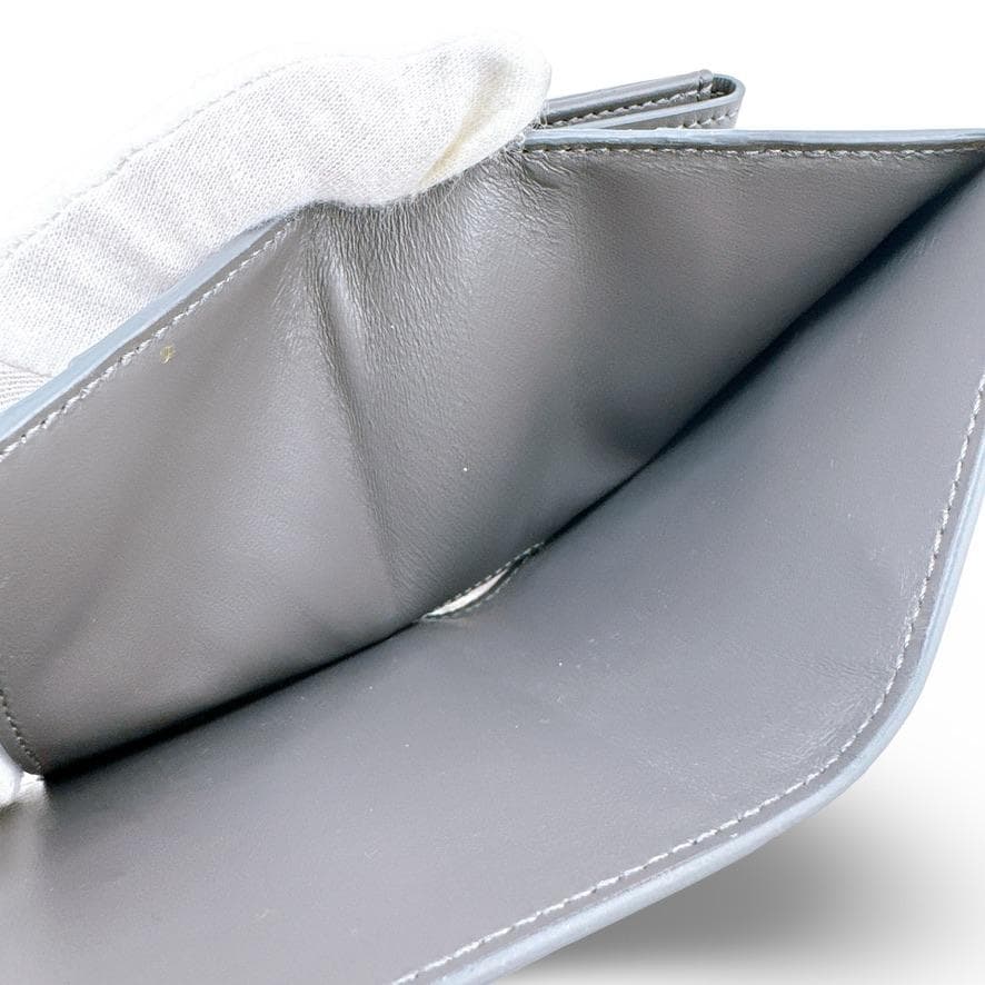 現行　美品　セリーヌ スモールストラップウォレット レザー グレー ピンク