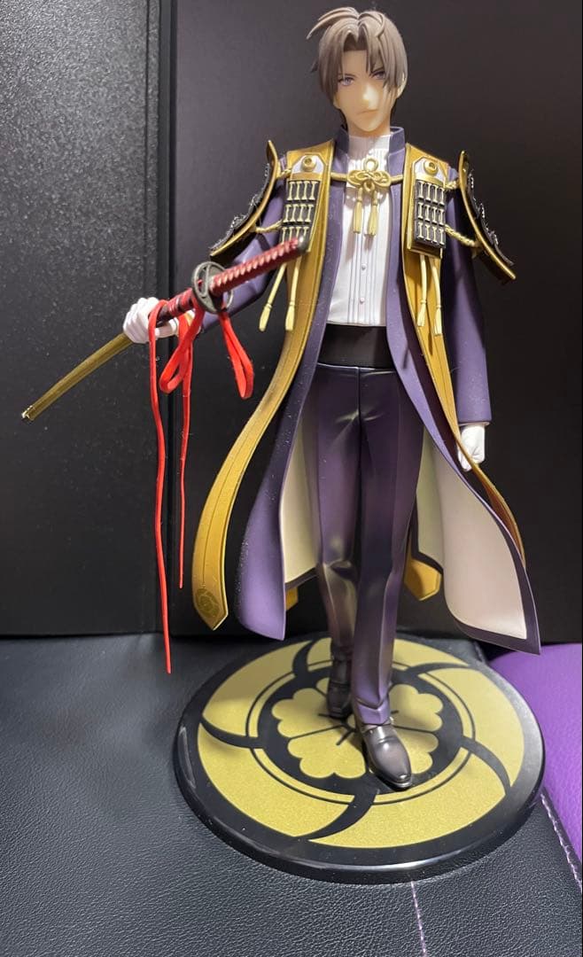 刀剣乱舞 ONLINE 1/8 フィギュア 長谷部 小狐丸 鶯丸 鶴丸 など