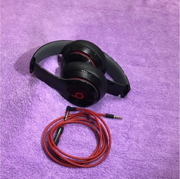 【期間限定値下げ】beats solo2 ヘッドフォン