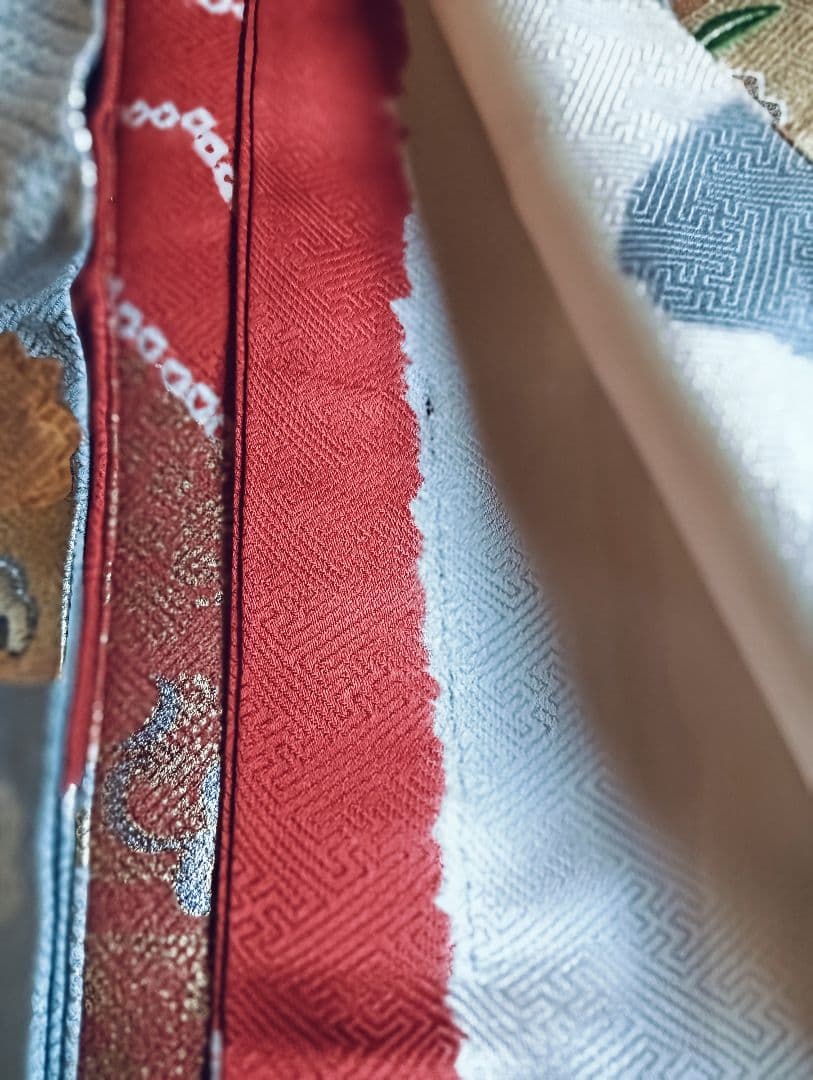 王道の古典色柄　振袖フルセット　朱赤　絞り　金彩　刺繍　美品　丈160 裄66