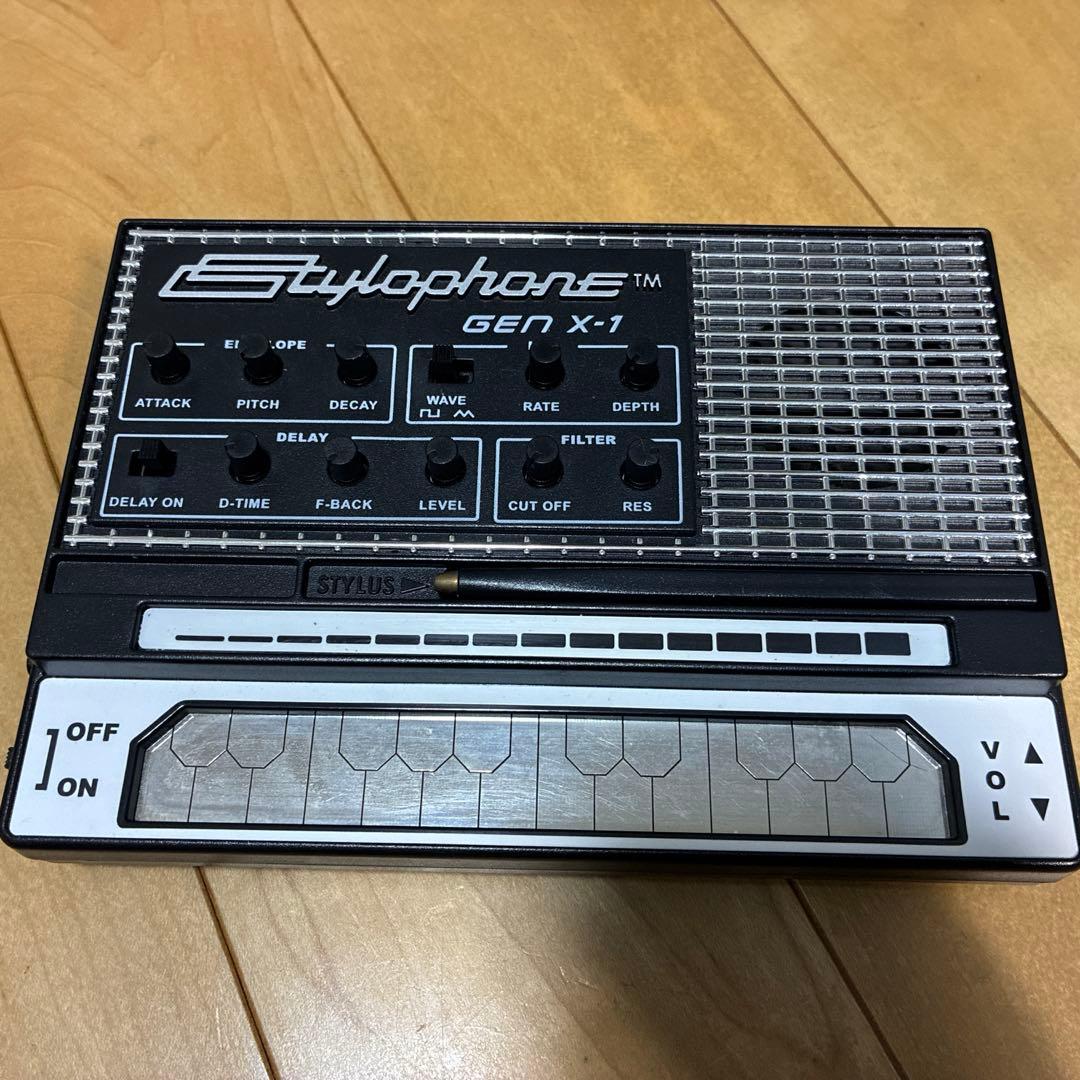 Stylophone GEN X-1 ポータブルアナログシンセサイザー