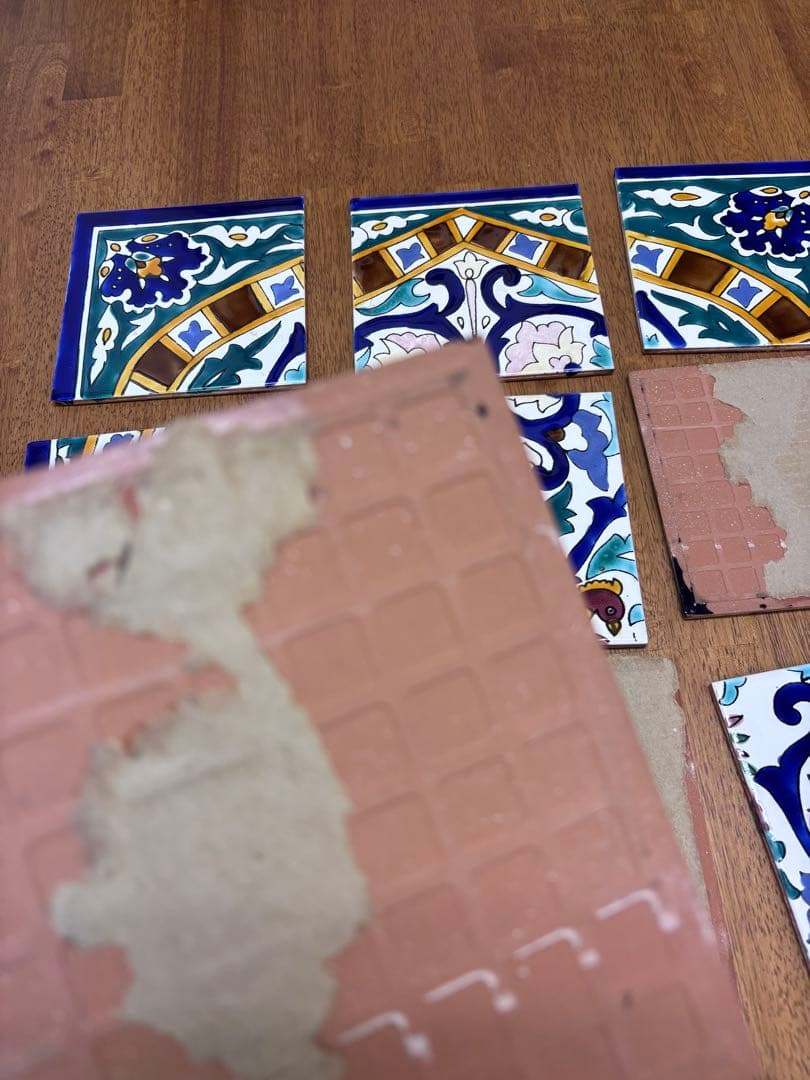 チュニジアンタイル　レリーフ