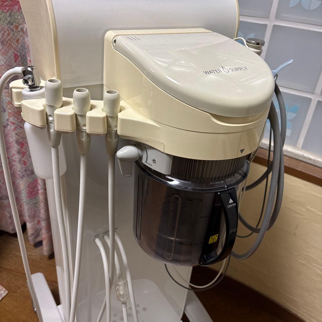 タキガワ　スチーマー　JEO 美顔器 ホワイト 多機能