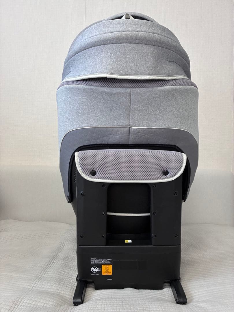 Aprica 車用チャイルドシート グレー