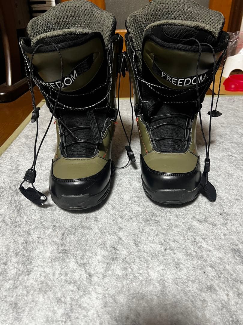 美品　North wave FREEDOM 27.0 23-24