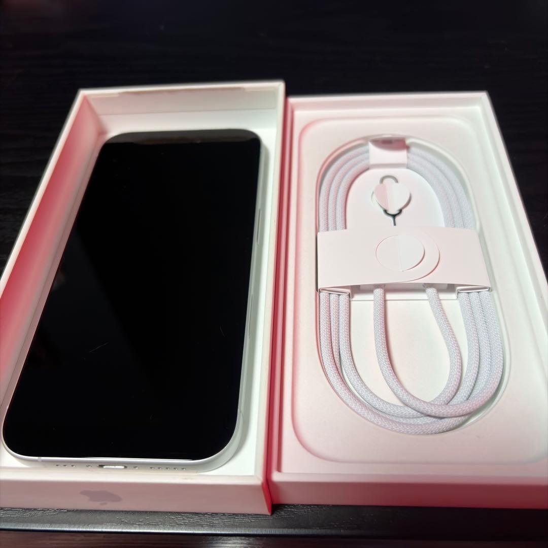 [simフリー]バッテリー容量100% iPhone16 128GB ホワイト