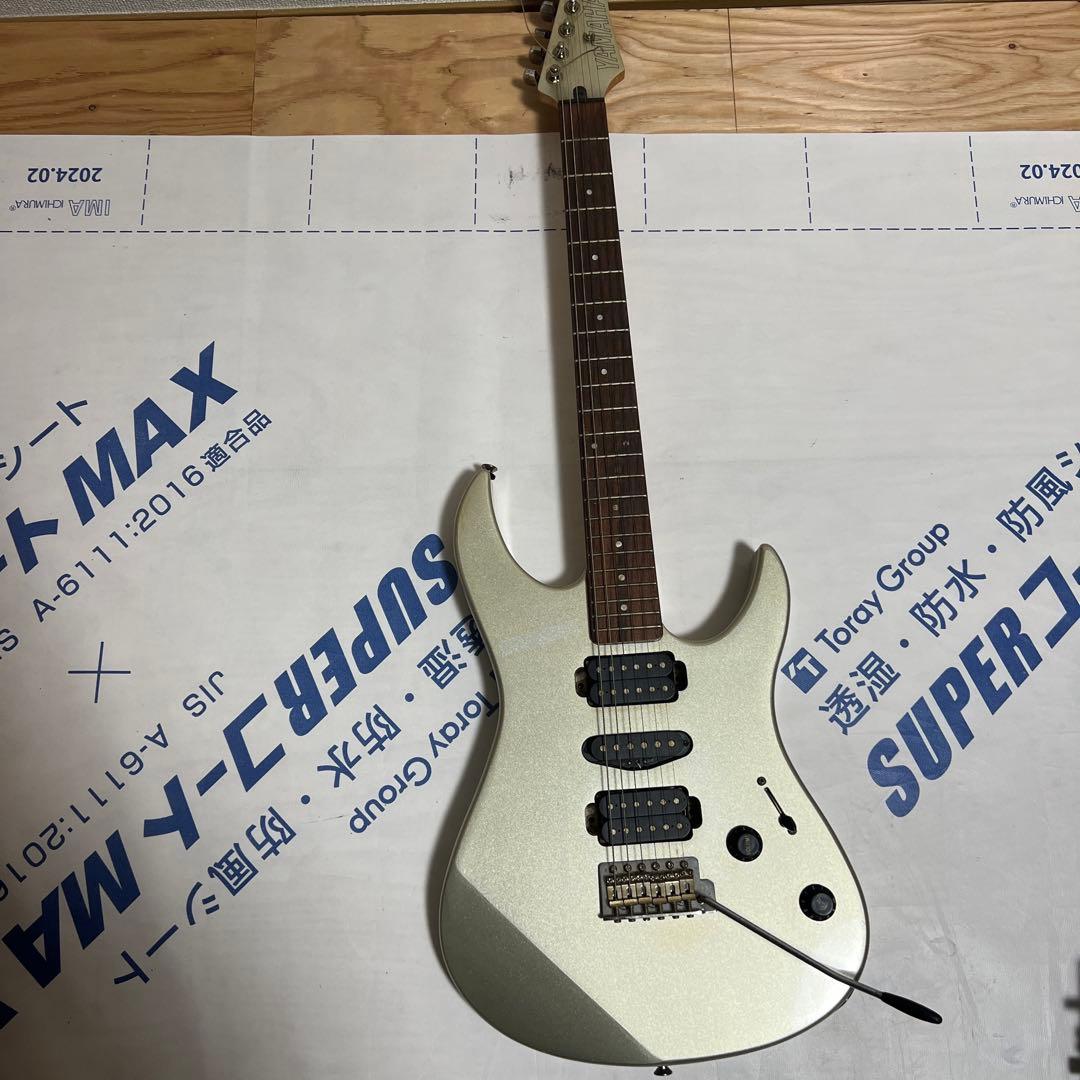 YAMAHA エレキギター シルバー