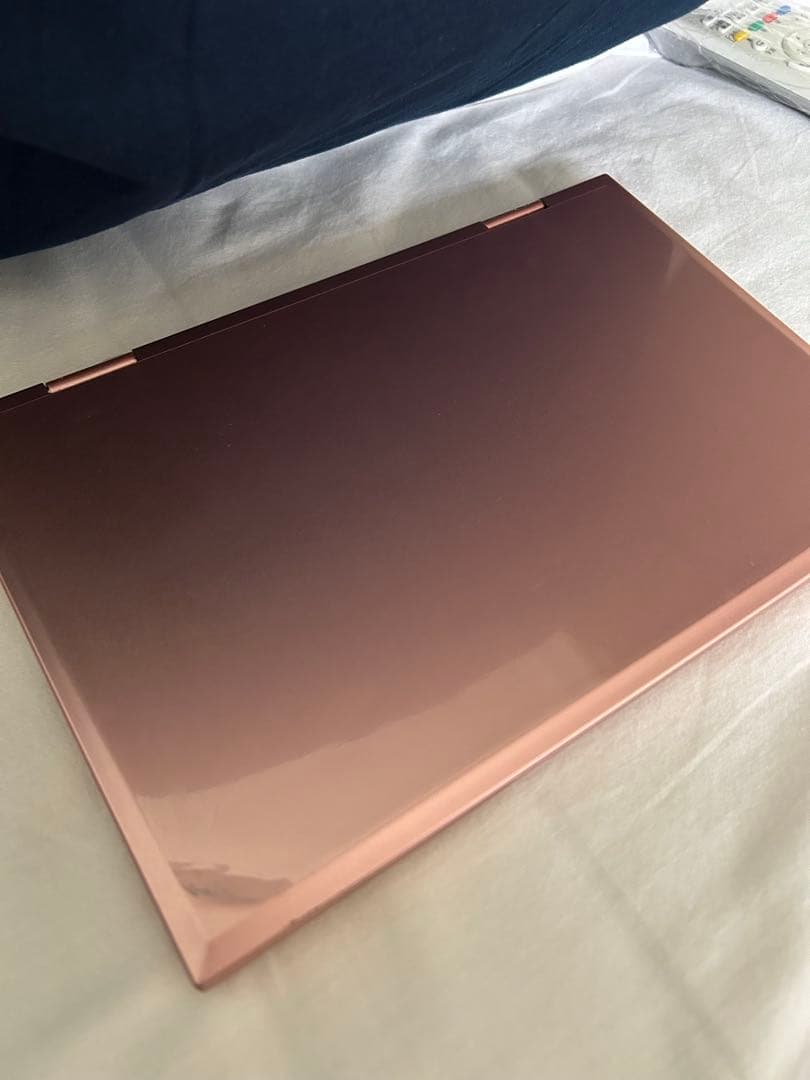 可愛いパソコン　オールピンク　ノートPC 2way タッチパネル