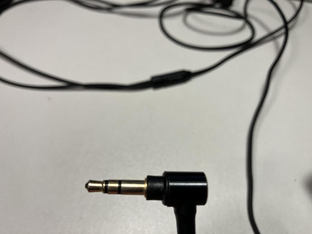 JVC FX99X-B 重低音 有線イヤホン 送料込み！