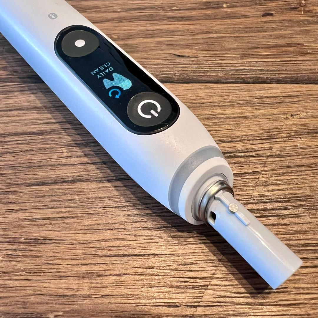 BRAUN オーラルb io 電動歯ブラシ type3758 【本体のみ】