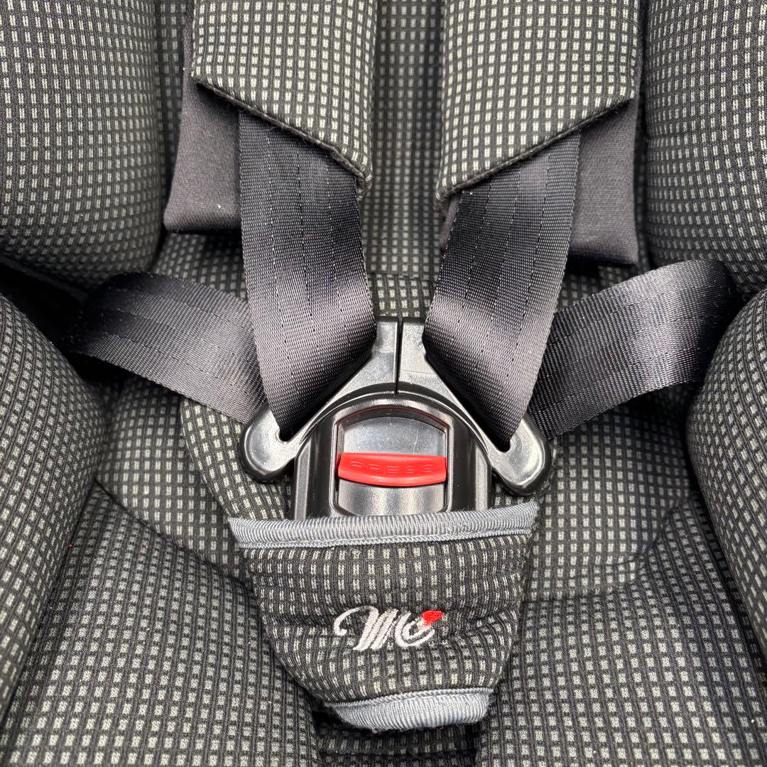 極美品　マムズキャリー　ターン・レジェFIX B-900 ISOFIX ブラック