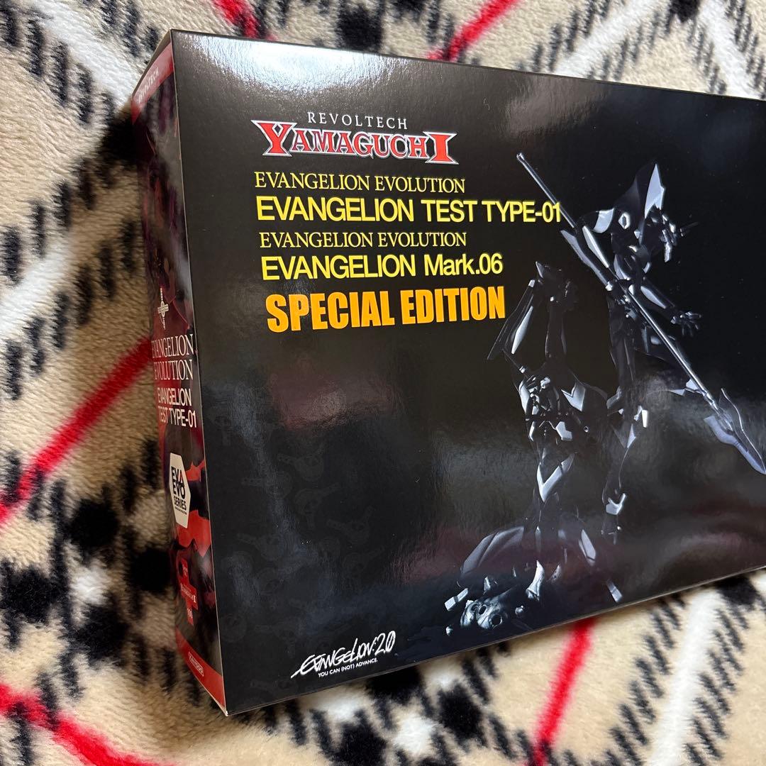 エヴァ スペシャルエディション 初号機 Mark06 新品未開封品