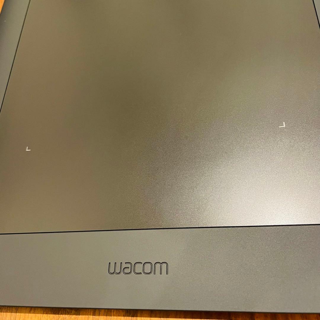 【美品】Wacom Intuos Pro PTH-651 Mサイズ フルセット