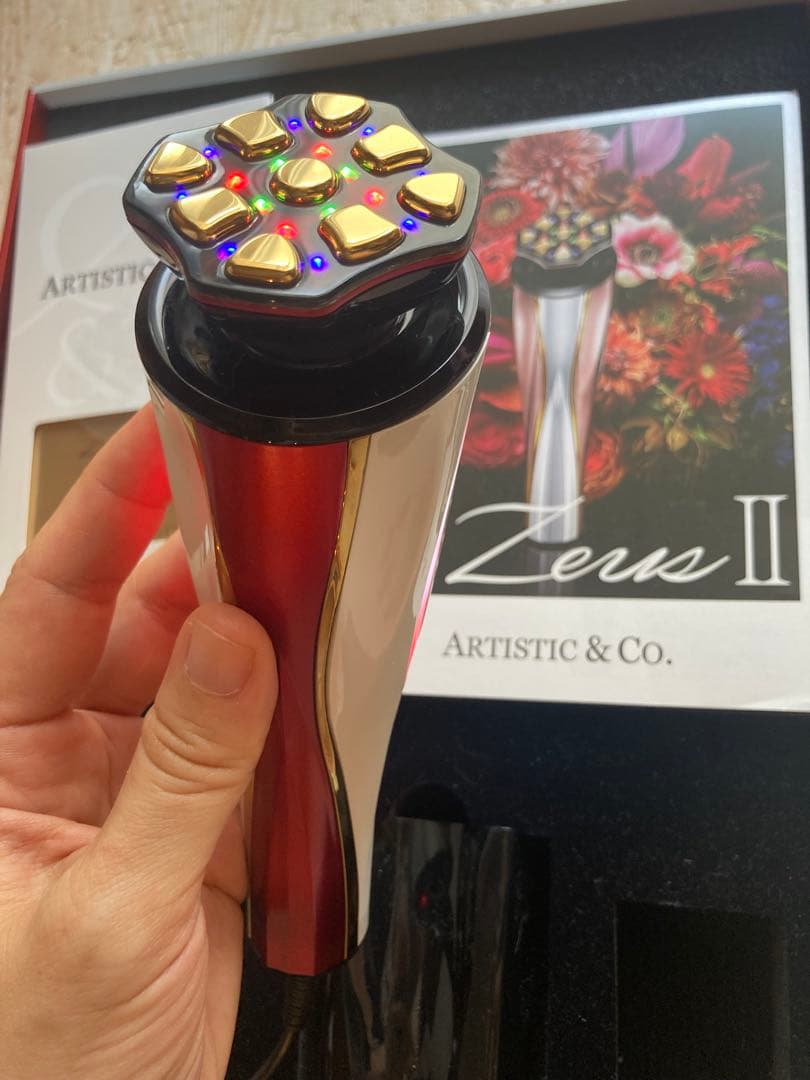 Dr. Arrivo Zeus II 美顔器