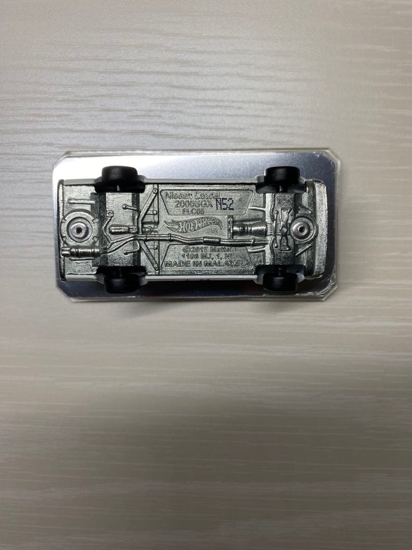 ミニカー HW NISSAN LAUREL 2000 SGX CHARITY CAR