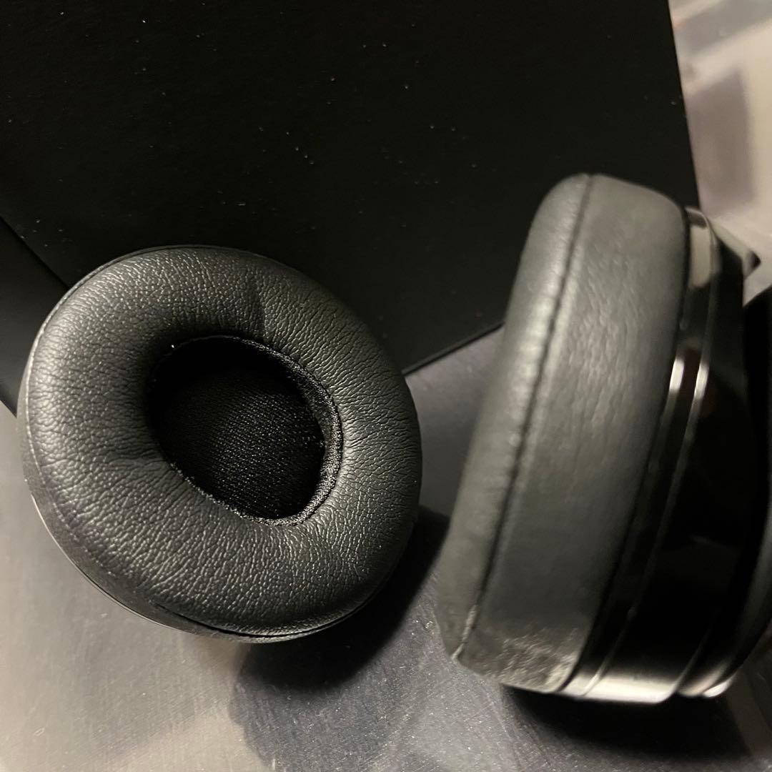 Beats Solo3グロスブラック