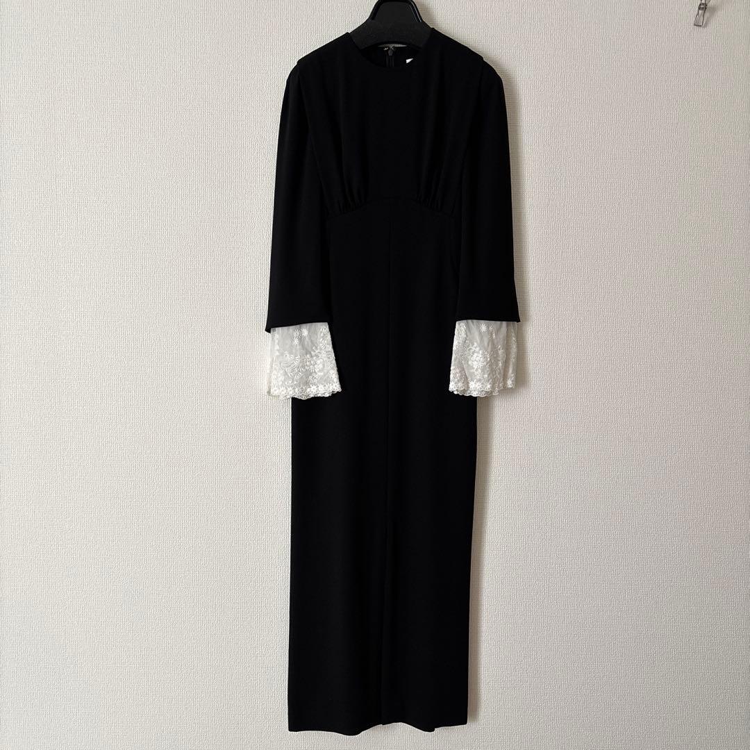最終値下げMameKurogouchiシルクレースカフドレス 2024ss