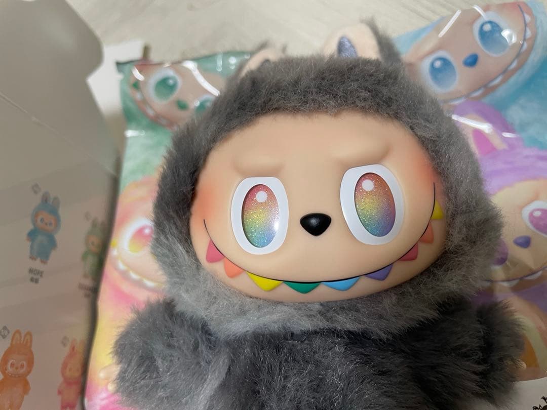 POP MART ラブブ エナジー　激レア　シークレット