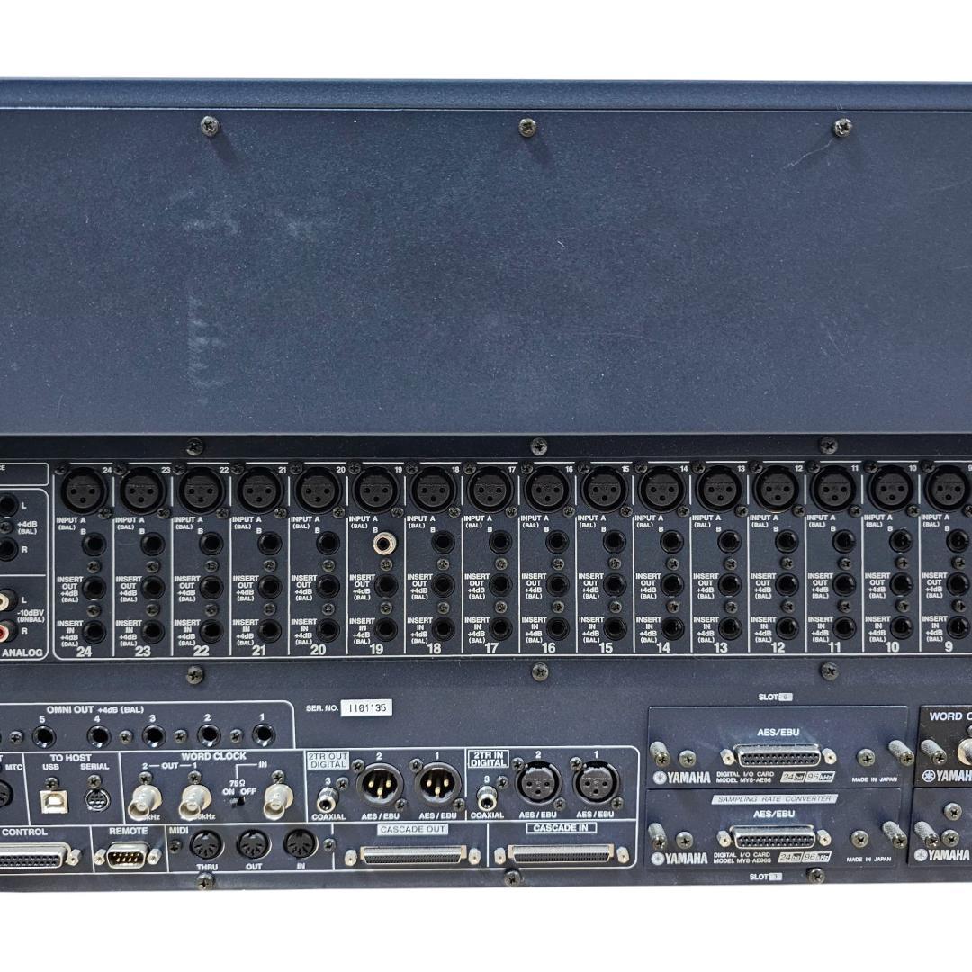 現状品 YAMAHA DM2000 デジタルミキサー MB2000付き ヤマハ