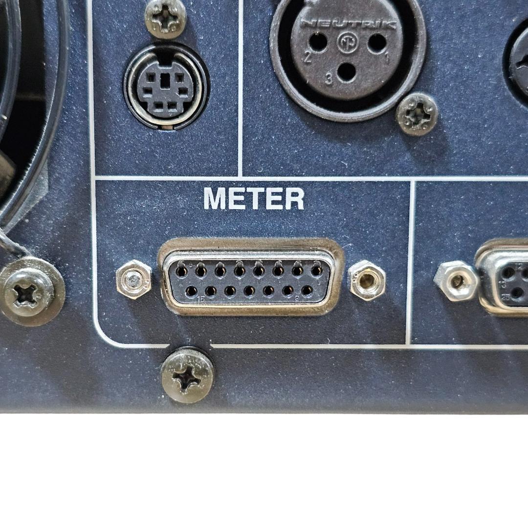 現状品 YAMAHA DM2000 デジタルミキサー MB2000付き ヤマハ