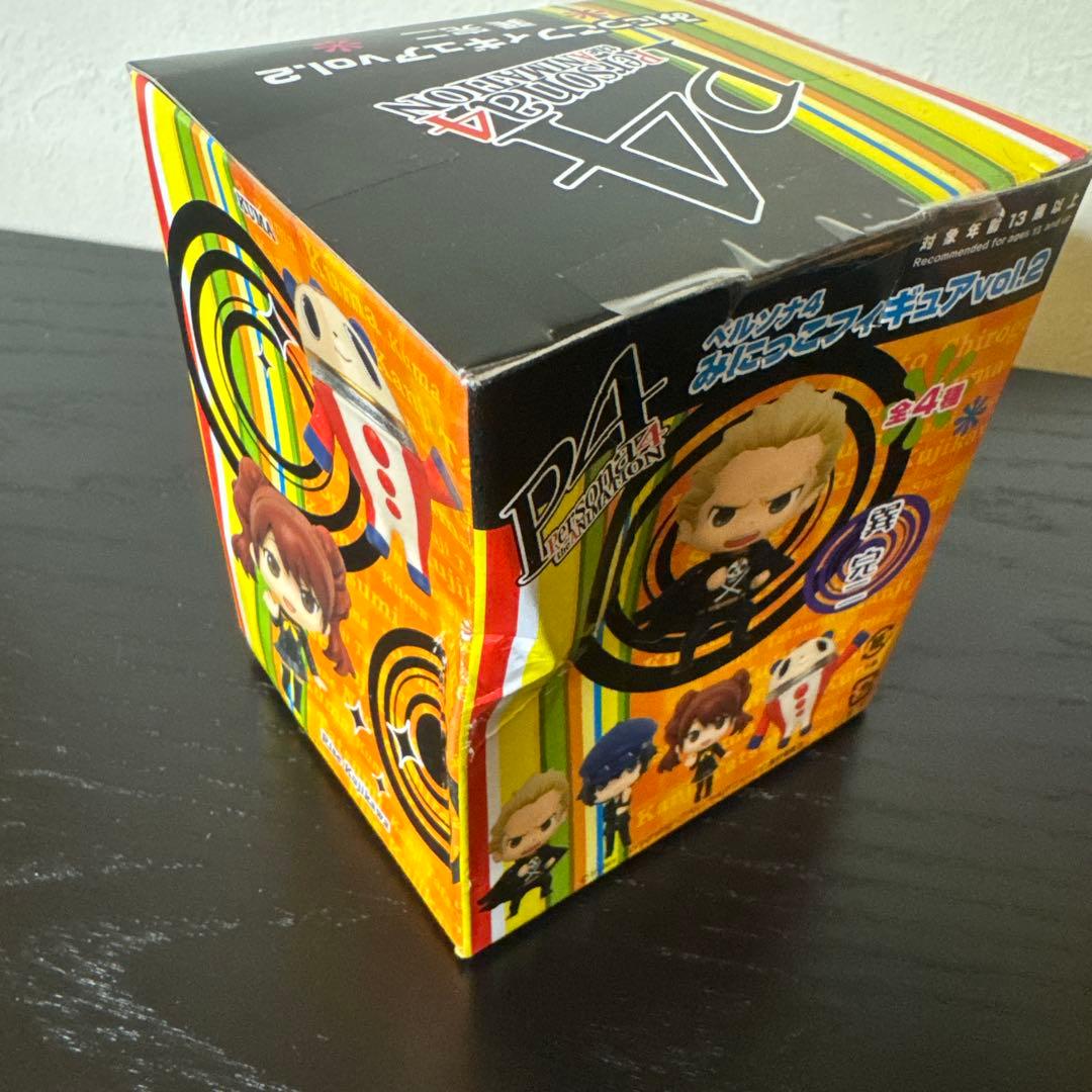 ペルソナ4 みにっこフィギュア vol.2 巽完二 白鐘直斗 久慈川りせ クマ