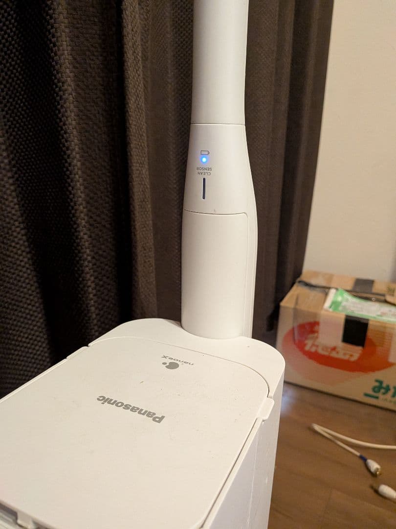 Panasonic MC-NS10K コードレス掃除機 2022年製