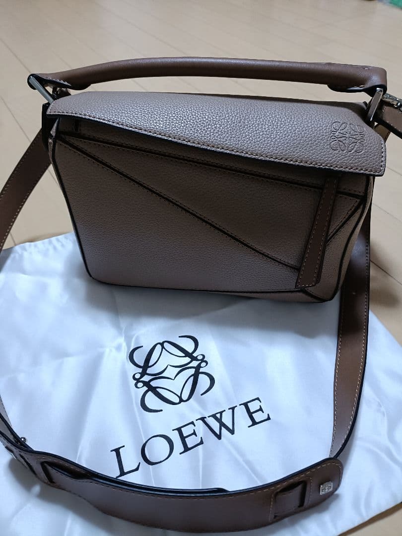 パズルバッグ　LOEWE　中古　袋あり