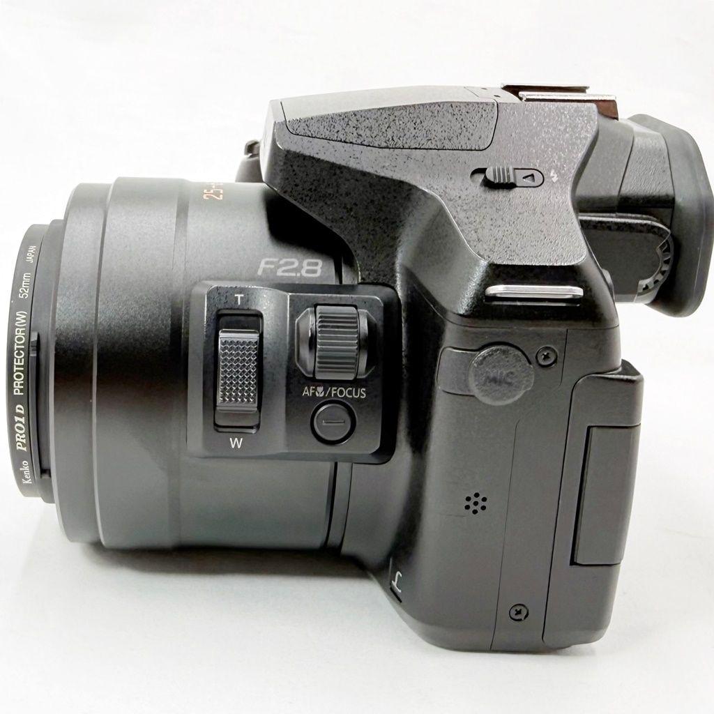 【美品】パナソニック LUMIX DMC-FZ300 ブラックコンデジ カメラ