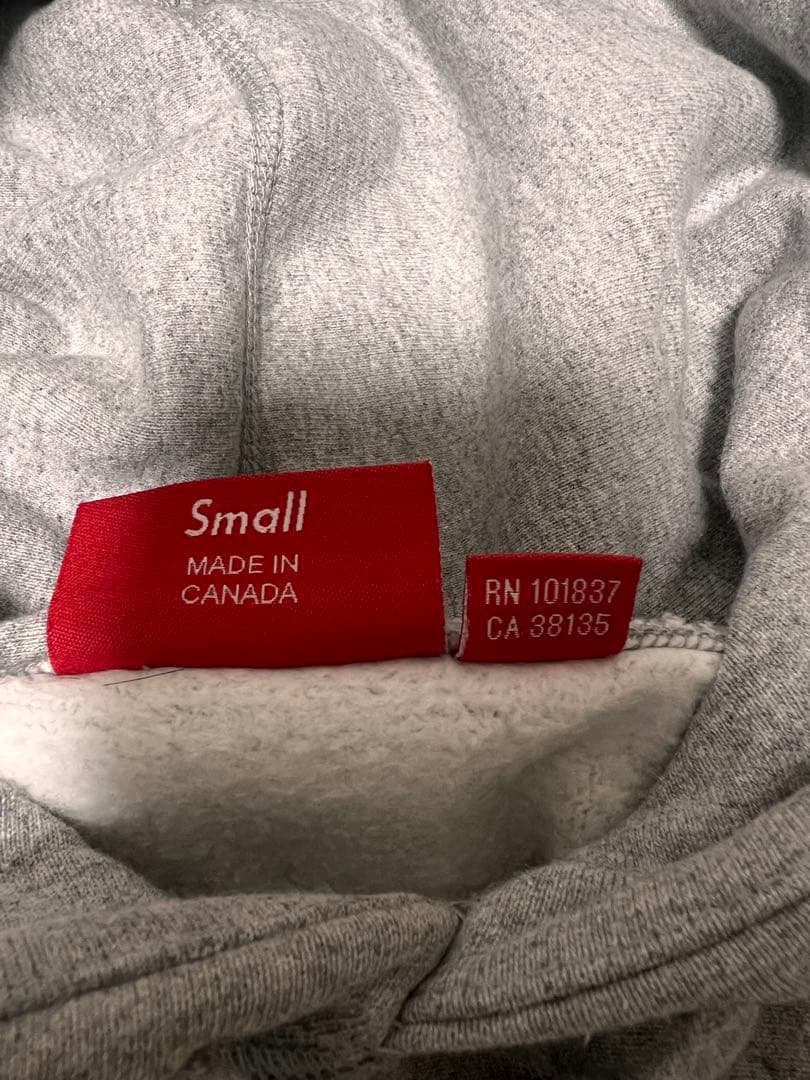 Supreme グレー パーカー Small