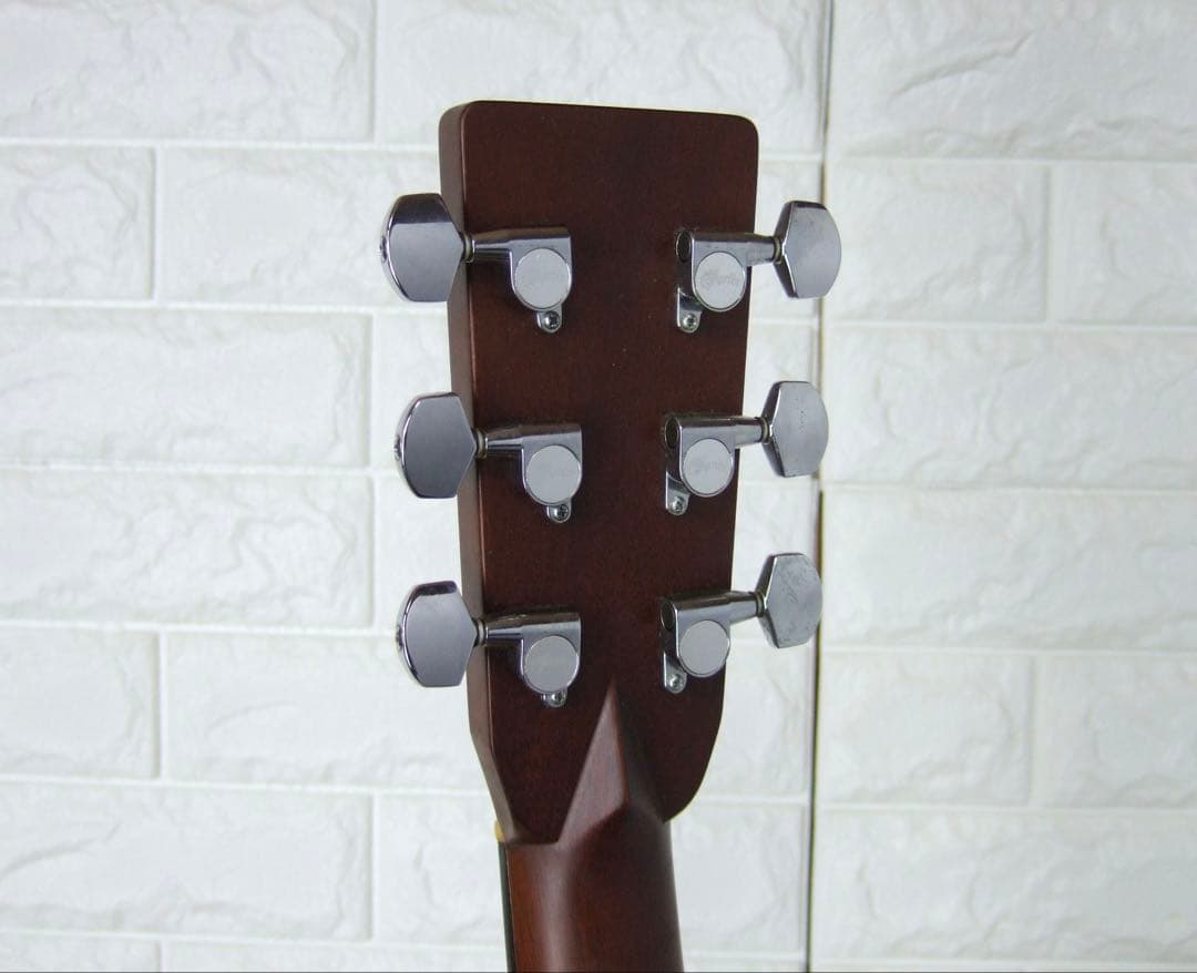 Martin CUSTOM アコースティックギター ハードケース付き D-28