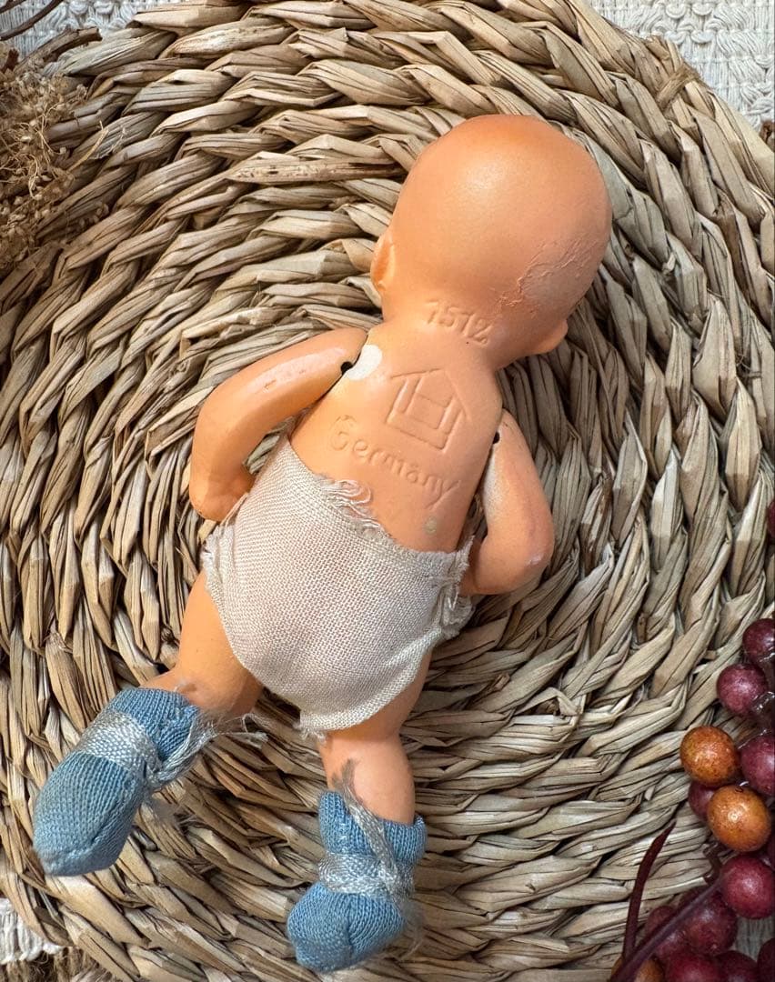Hertwig ドイツ　アンティーク　ドール