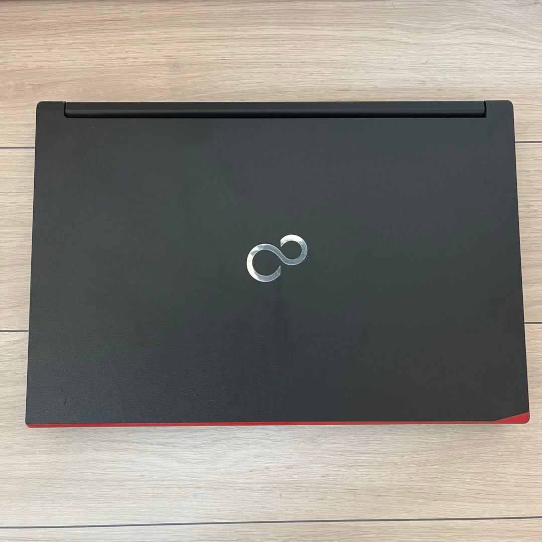 FUJITSU LIFEBOOK U938 15.6インチ Office搭載