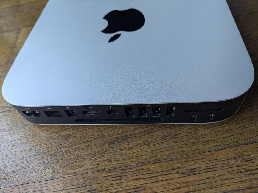 Macデスクトップ Mac mini MD388J/A A1347 Core i7 4GB 1TB