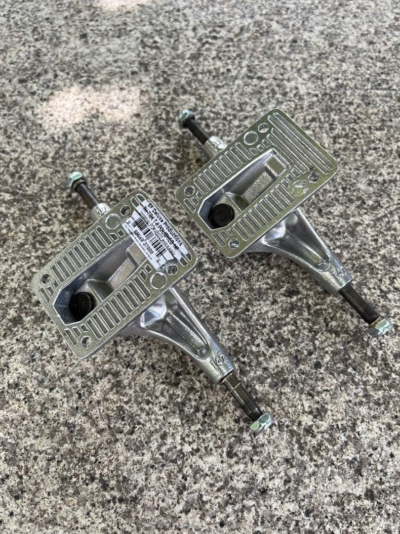 Thunder Trucks T-II HI 147 サンダートラック